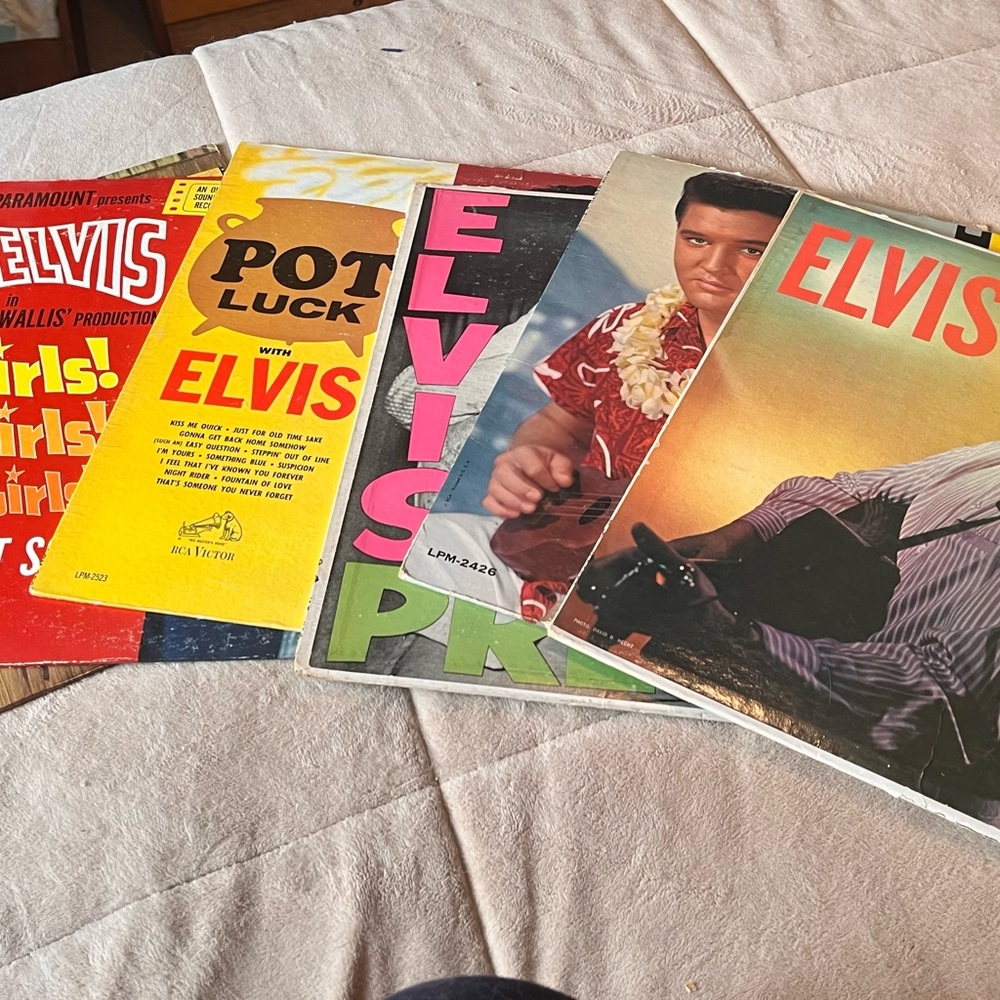 Elvis Presley Vinyl Record Collection